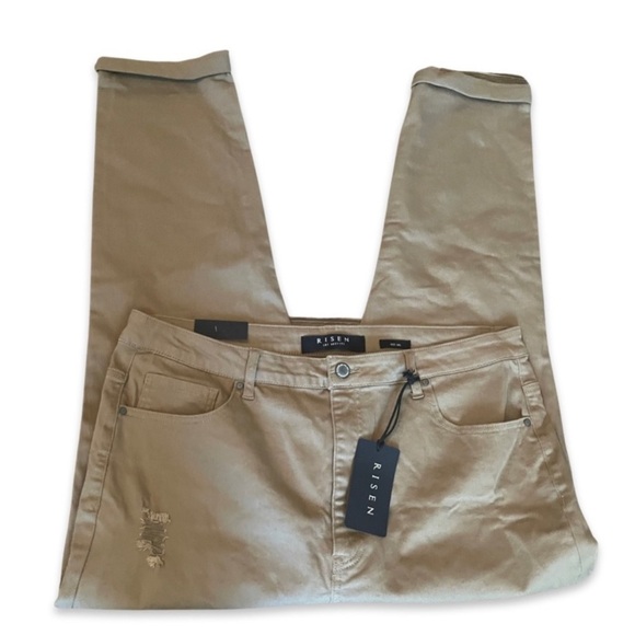 Risen Jeans - Picture 1 of 5